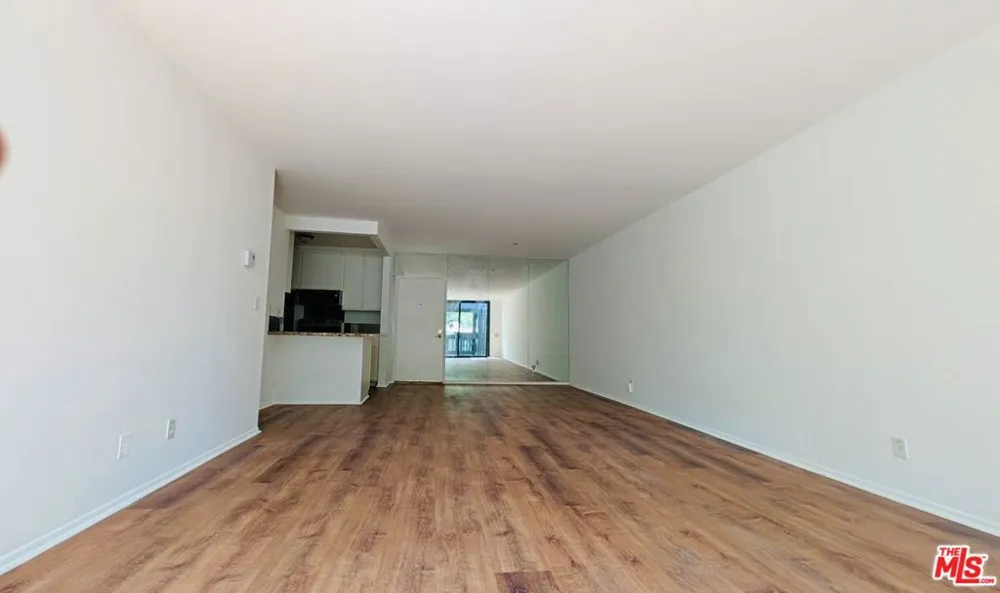 7742 Redlands Street #D3043 Los Angeles, CA 90293