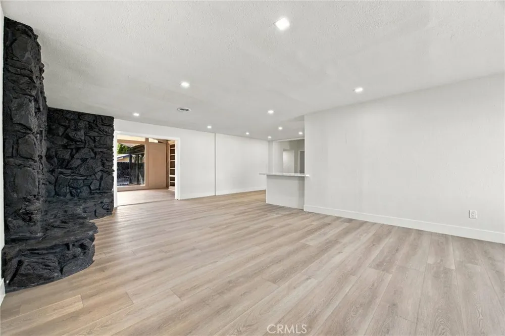 4413 Monitor Bakersfield, CA 93307