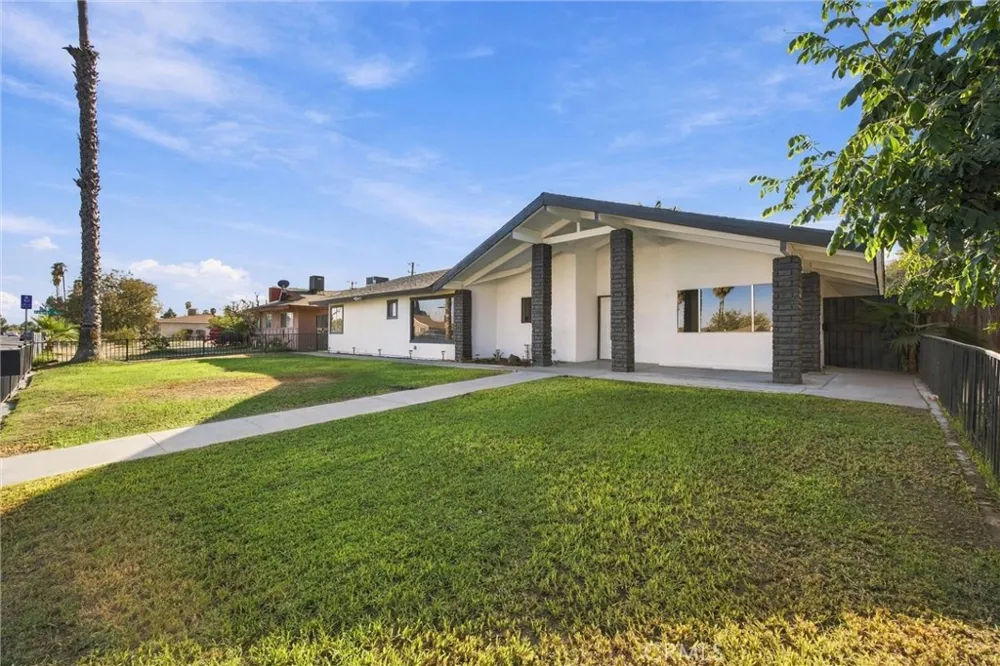4413 Monitor Bakersfield, CA 93307