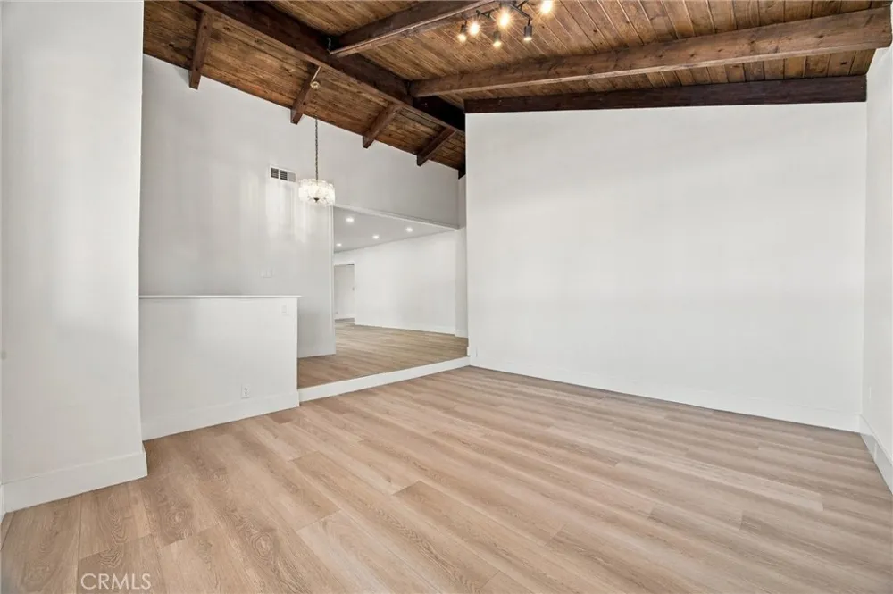 4413 Monitor Bakersfield, CA 93307