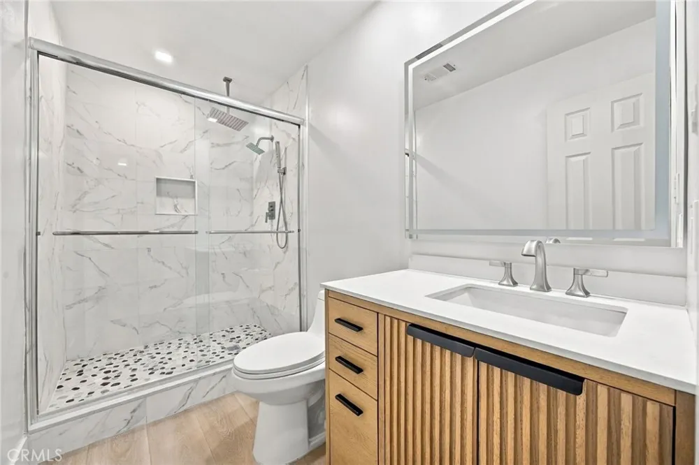 4413 Monitor Bakersfield, CA 93307