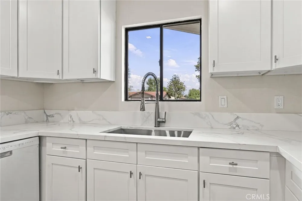 4413 Monitor Bakersfield, CA 93307