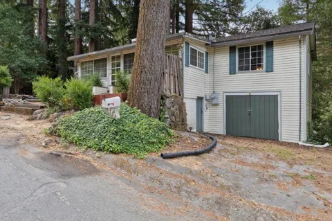 180 Cresta Drive