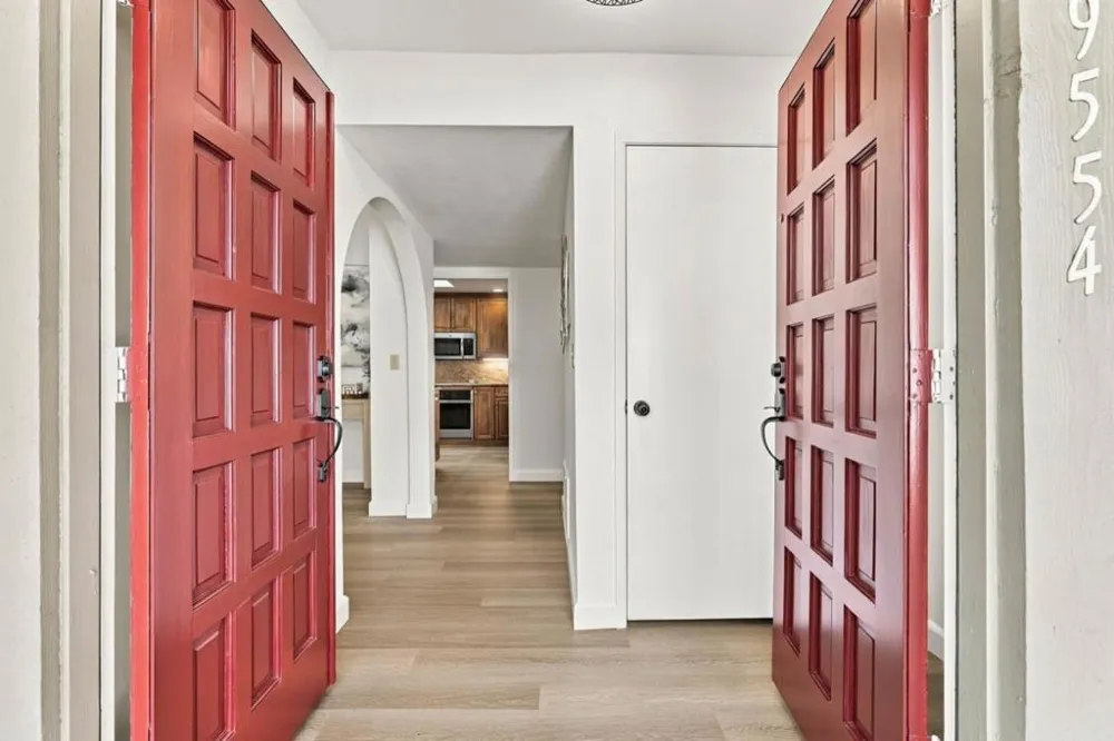19554 Vineyard Lane Saratoga, CA 95070