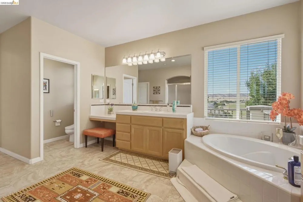 171 E Country Club Dr Brentwood, CA 94513