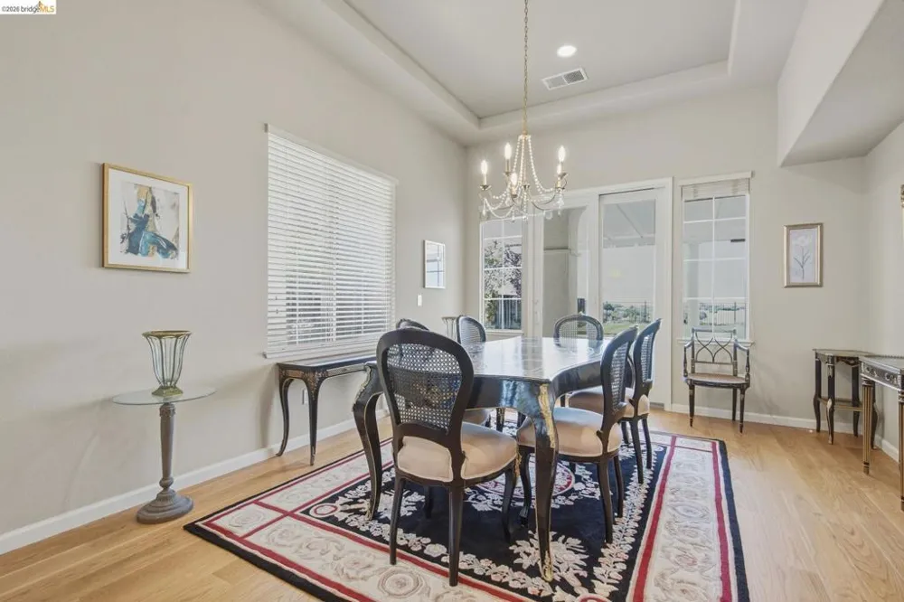 171 E Country Club Dr Brentwood, CA 94513