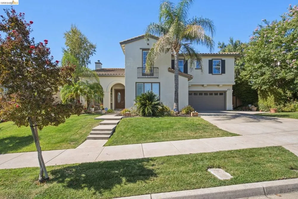 171 E Country Club Dr Brentwood, CA 94513