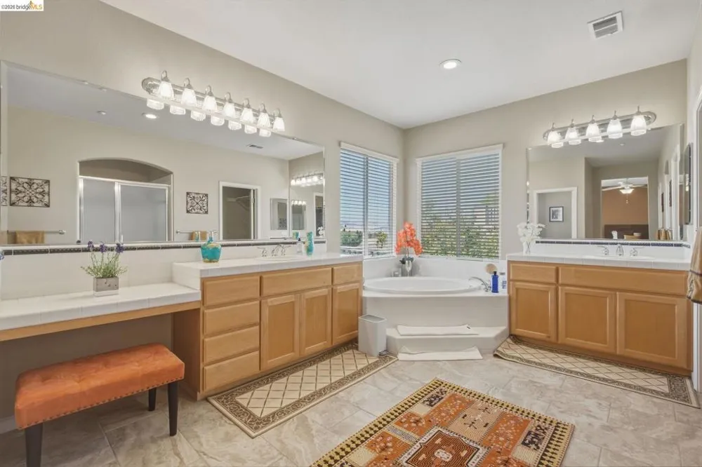 171 E Country Club Dr Brentwood, CA 94513