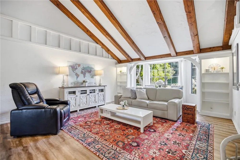5925 E Settler Court Anaheim, CA 92807