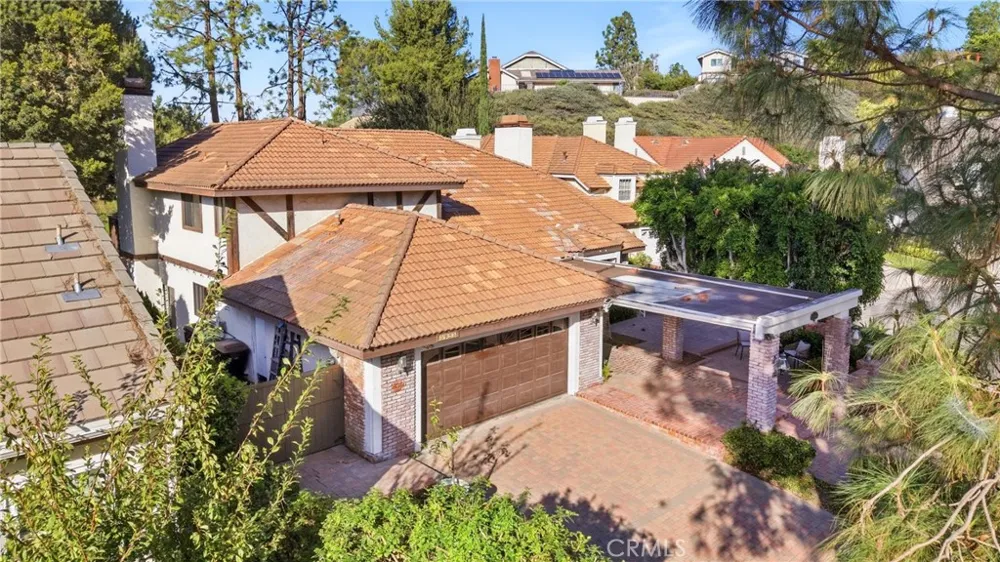 5925 E Settler Court Anaheim, CA 92807