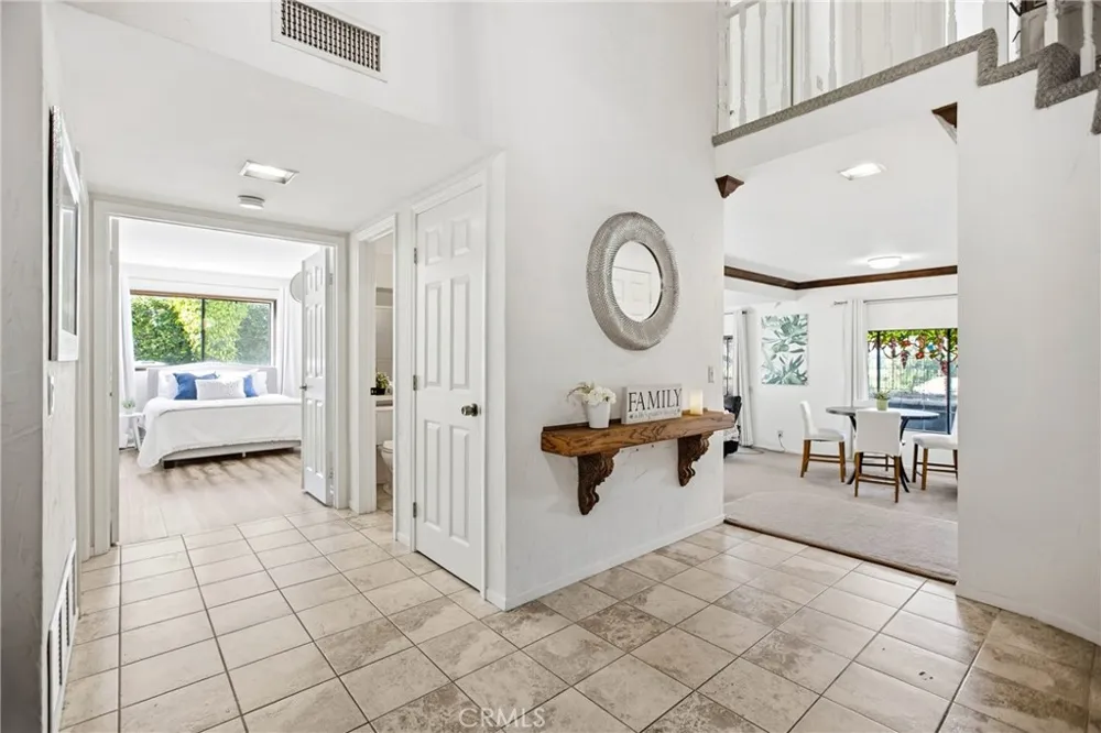 5925 E Settler Court Anaheim, CA 92807
