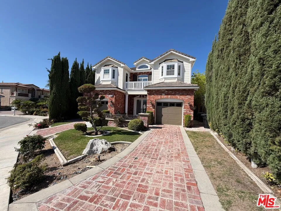 17109 Santa Cruz Court Yorba Linda, CA 92886