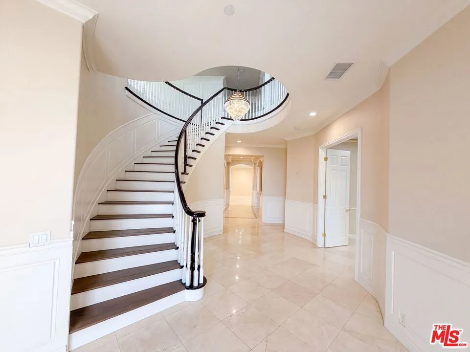 17109 Santa Cruz Court Yorba Linda, CA 92886