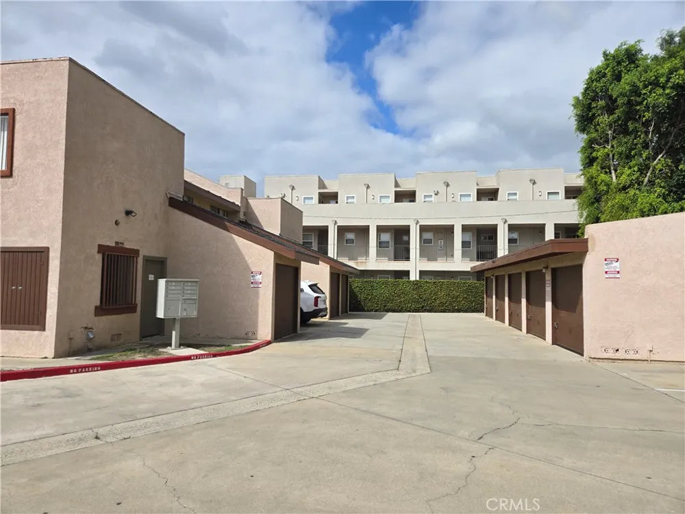 2755 W Ball Road #2 Anaheim, CA 92804
