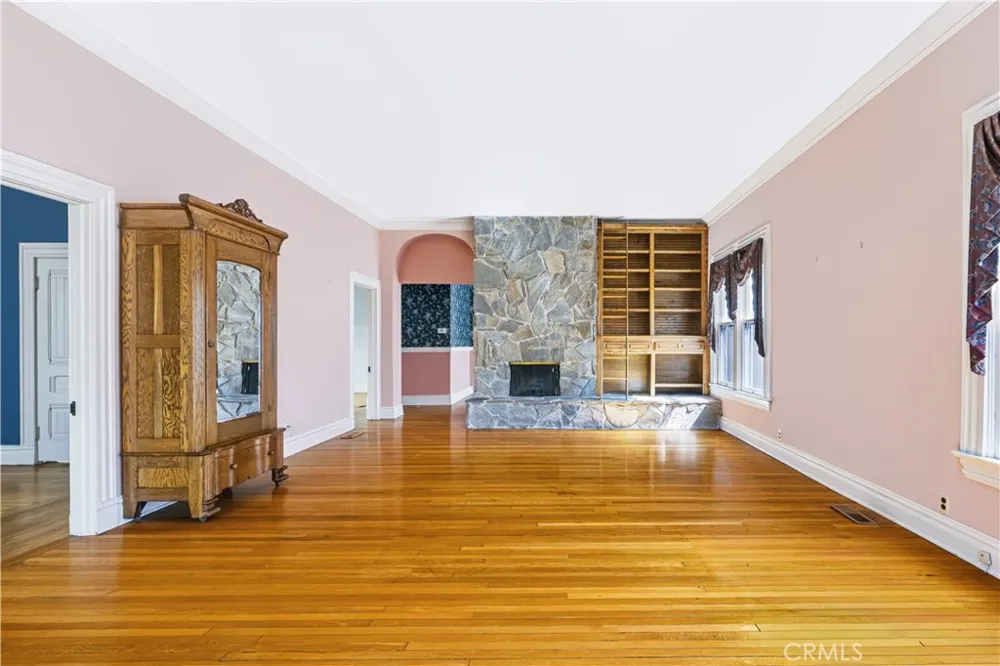 624 Esplanade Redondo Beach, CA 90277