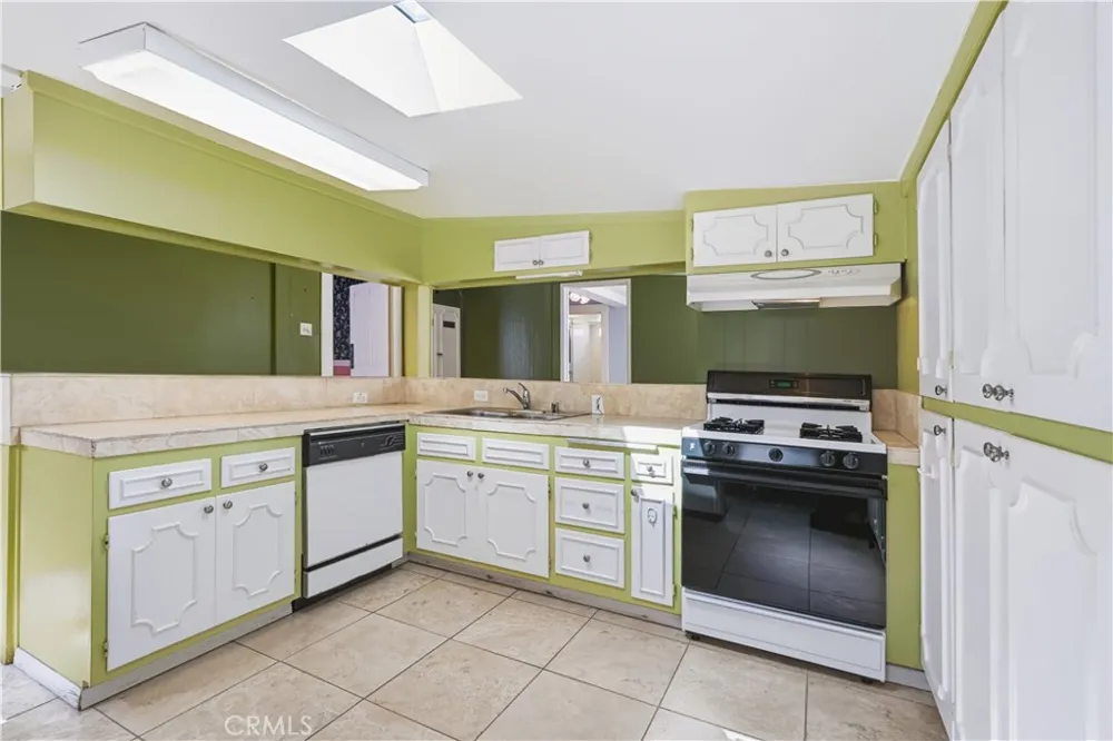624 Esplanade Redondo Beach, CA 90277