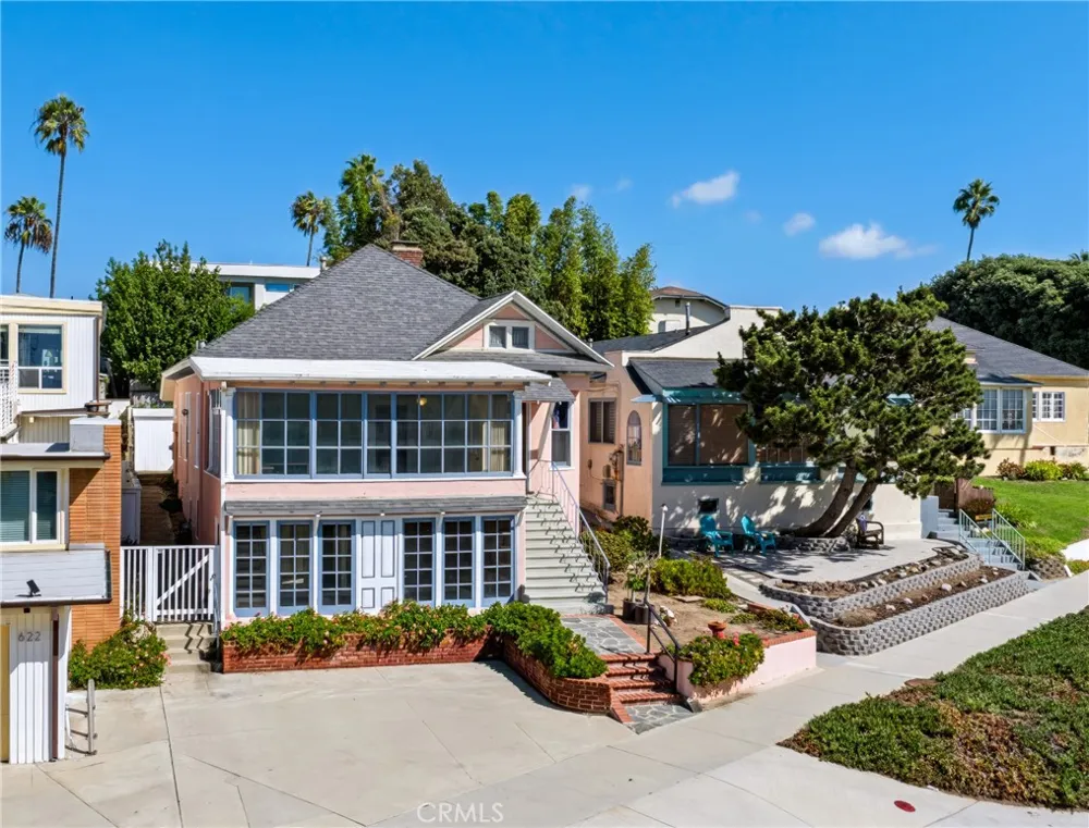 624 Esplanade Redondo Beach, CA 90277