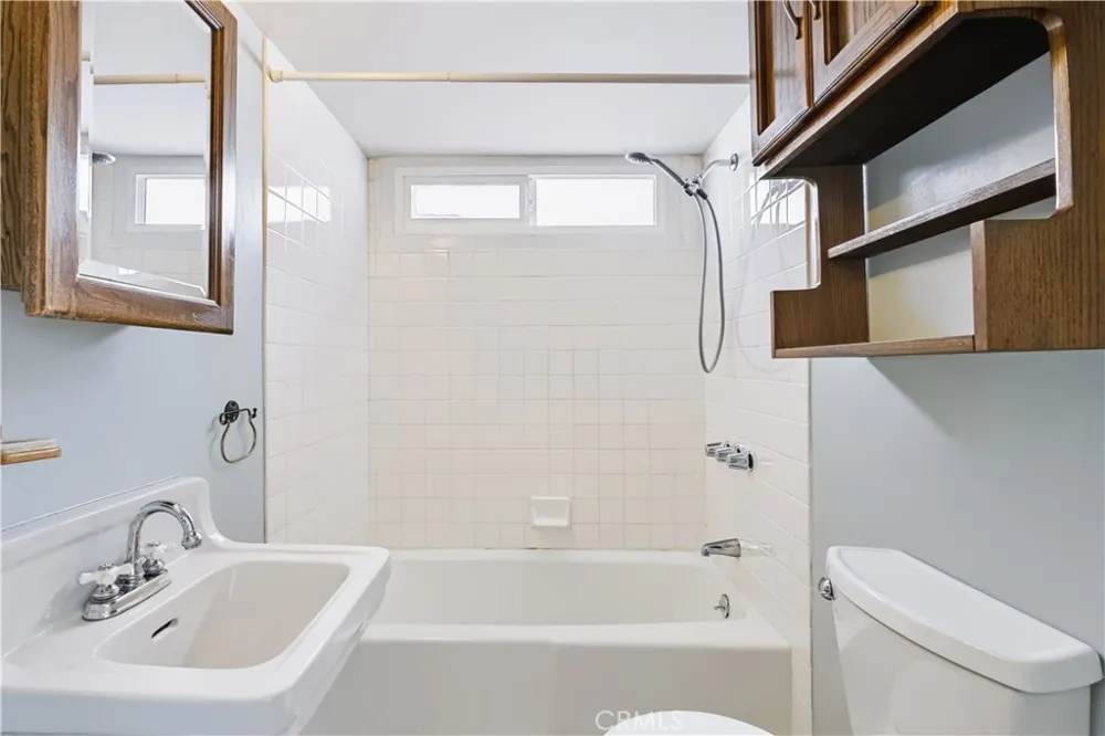 624 Esplanade Redondo Beach, CA 90277