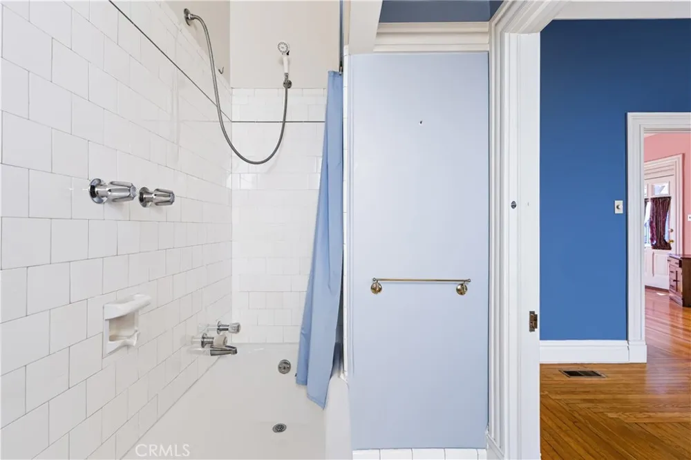 624 Esplanade Redondo Beach, CA 90277