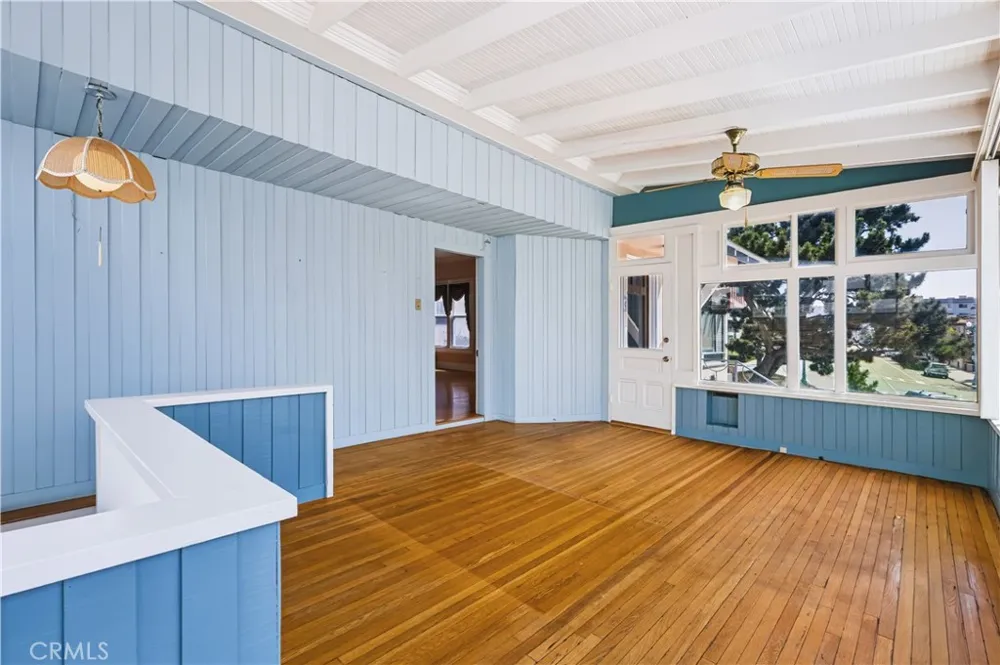 624 Esplanade Redondo Beach, CA 90277
