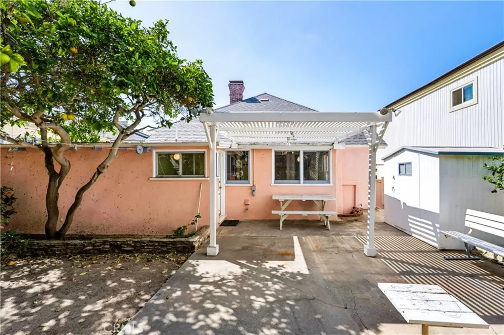624 Esplanade Redondo Beach, CA 90277