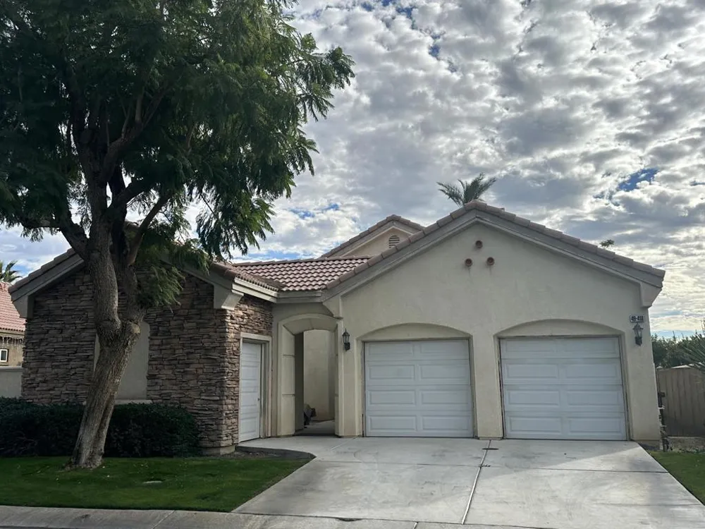 49418 Wayne Street Indio, CA 92201