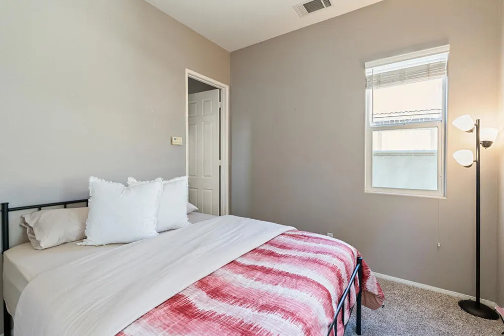 49418 Wayne Street Indio, CA 92201