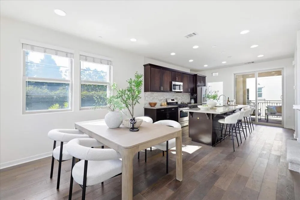 966 Arrowleaf Place San Jose, CA 95131