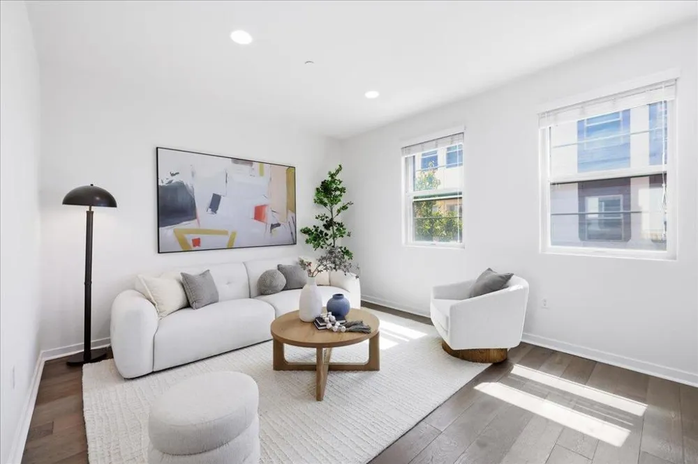 966 Arrowleaf Place San Jose, CA 95131