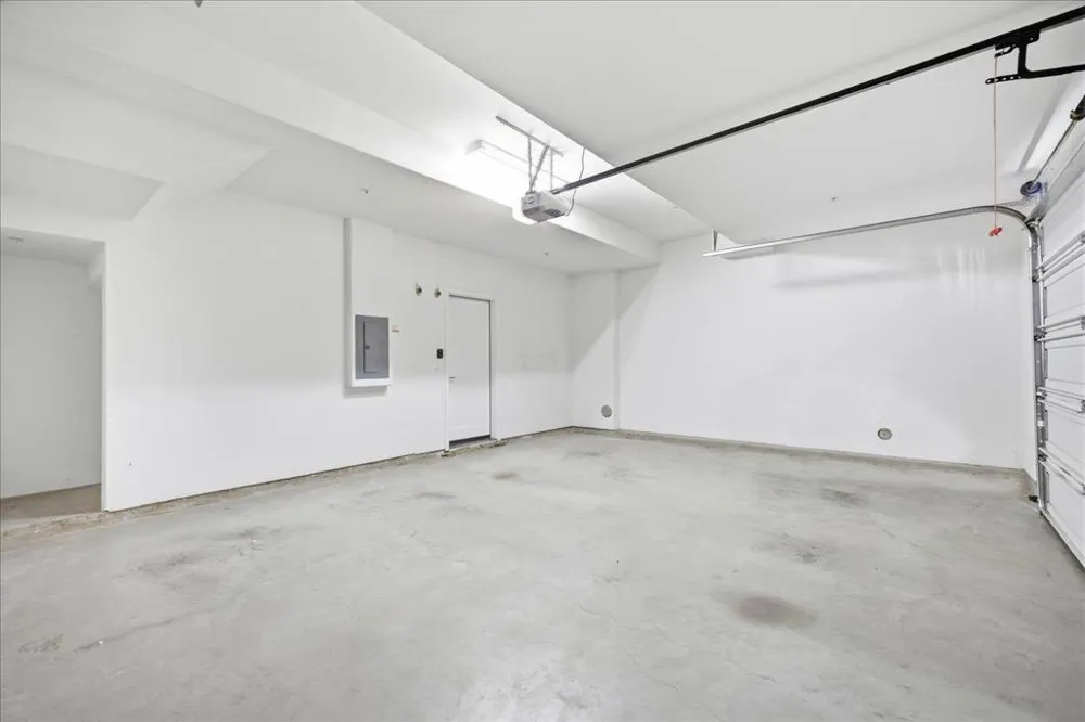 966 Arrowleaf Place San Jose, CA 95131