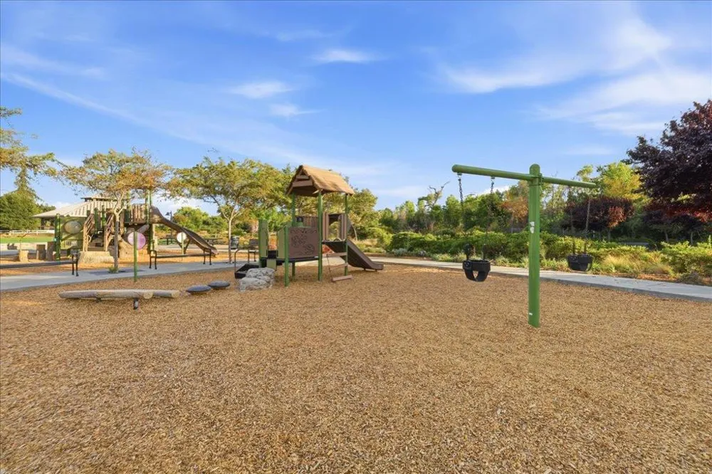 966 Arrowleaf Place San Jose, CA 95131