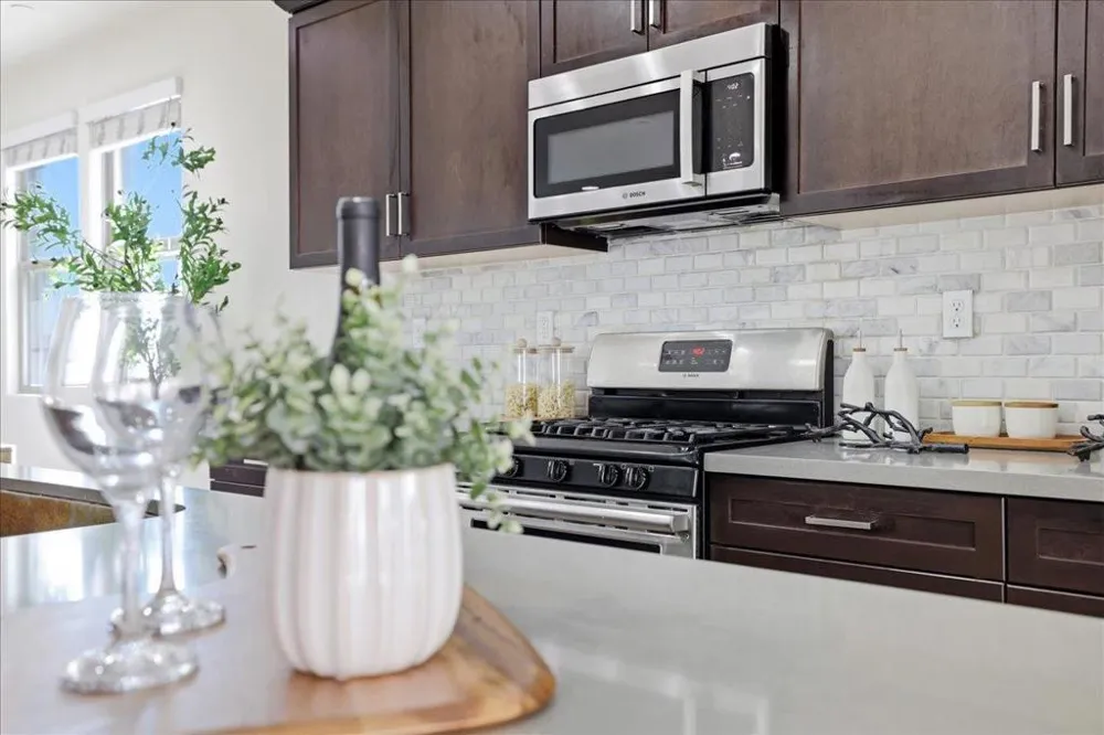 966 Arrowleaf Place San Jose, CA 95131