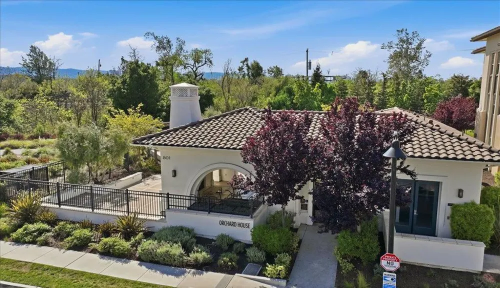 966 Arrowleaf Place San Jose, CA 95131