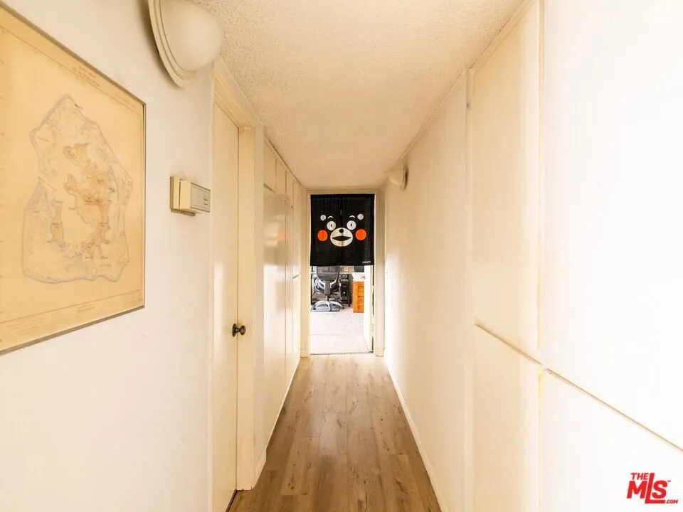 5055 Coldwater Canyon Avenue #114 Los Angeles, CA 91423