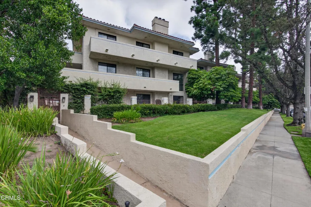 245 S Holliston Avenue #309 Pasadena, CA 91106