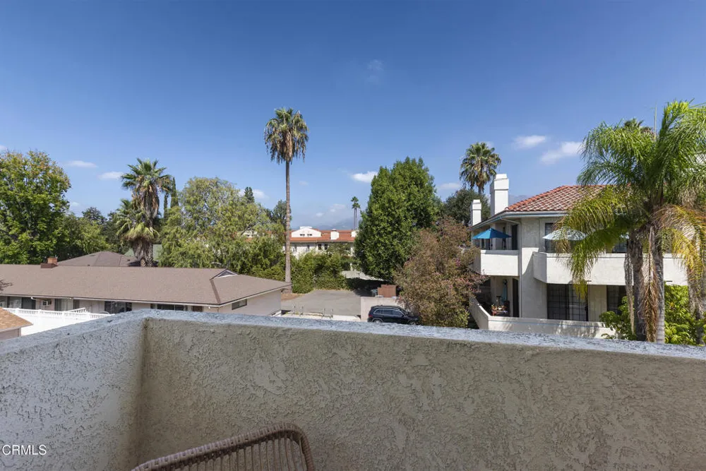 245 S Holliston Avenue #309 Pasadena, CA 91106