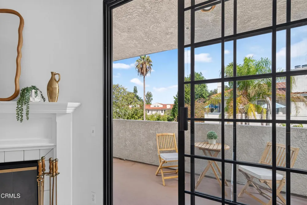 245 S Holliston Avenue #309 Pasadena, CA 91106