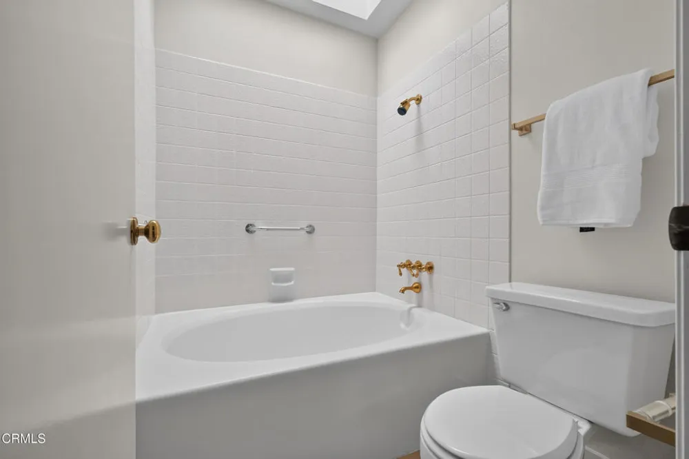 245 S Holliston Avenue #309 Pasadena, CA 91106