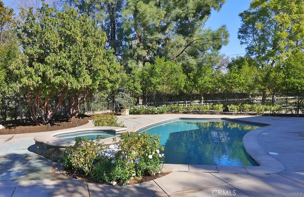 24944 JIM BRIDGER ROAD Hidden Hills, CA 91302