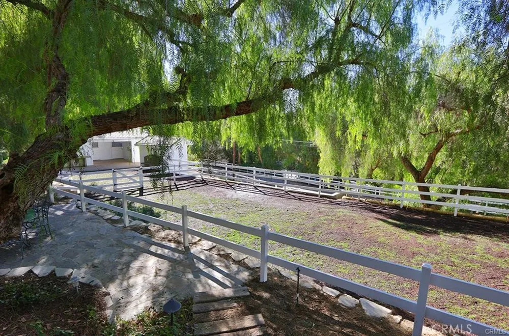 24944 JIM BRIDGER ROAD Hidden Hills, CA 91302