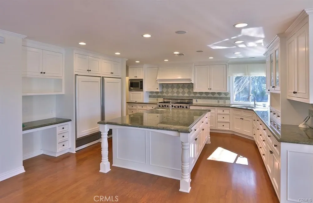 24944 JIM BRIDGER ROAD Hidden Hills, CA 91302