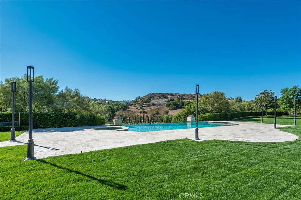 24100 HIDDEN RIDGE ROAD Hidden Hills, CA 91302