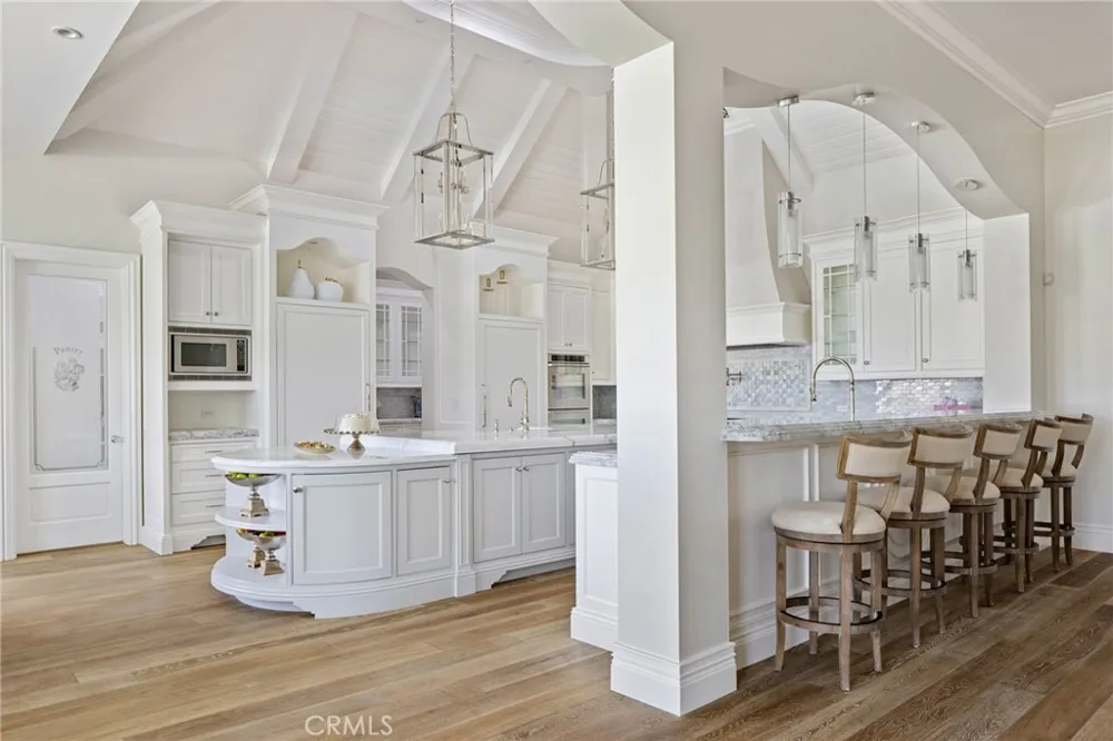 24100 HIDDEN RIDGE ROAD Hidden Hills, CA 91302