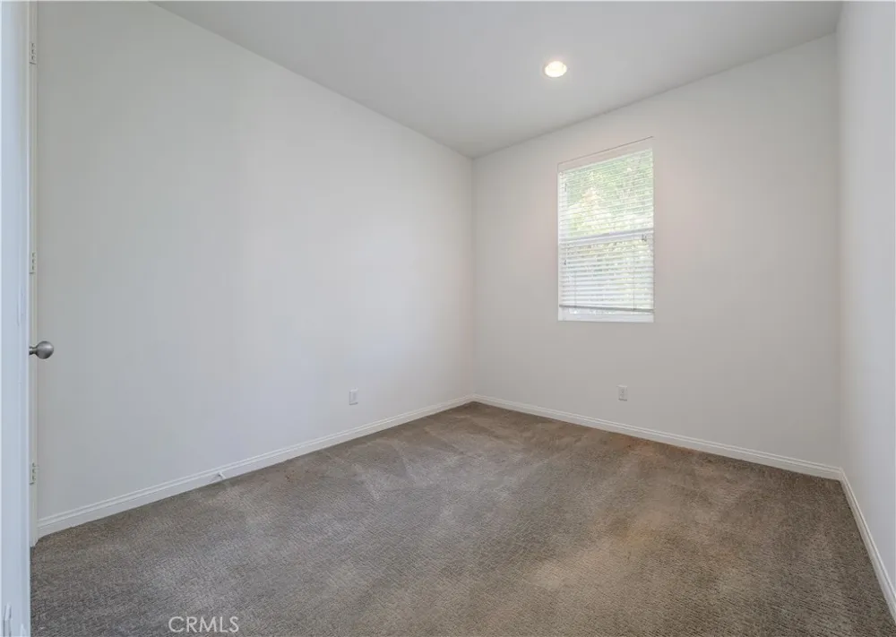 22 Willow Way Lake Forest, CA 92630
