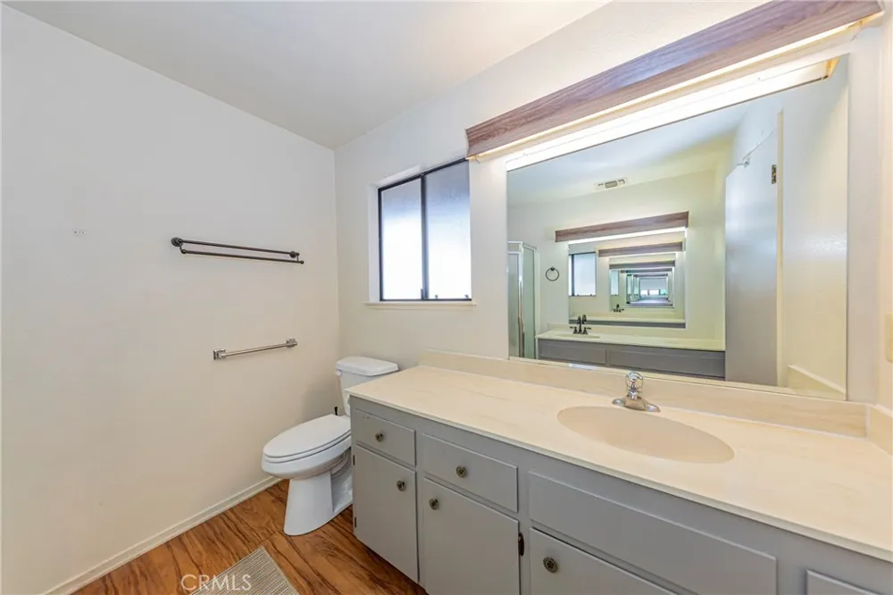 45453 Oakview Oakhurst, CA 93644