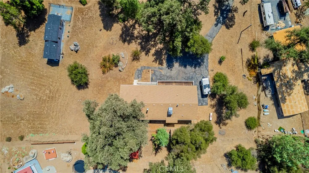 45453 Oakview Oakhurst, CA 93644