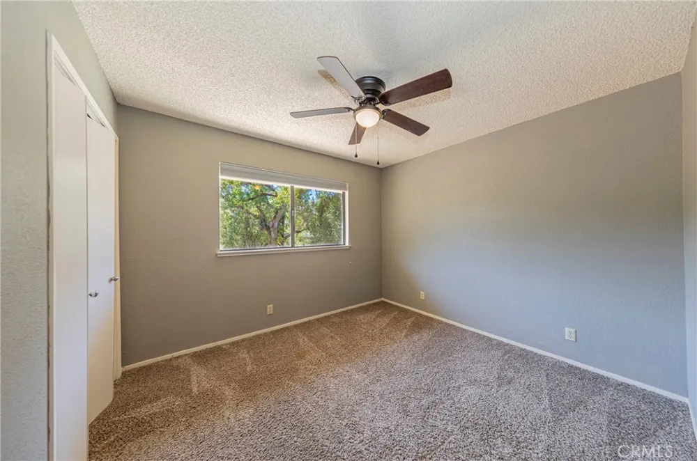 45453 Oakview Oakhurst, CA 93644