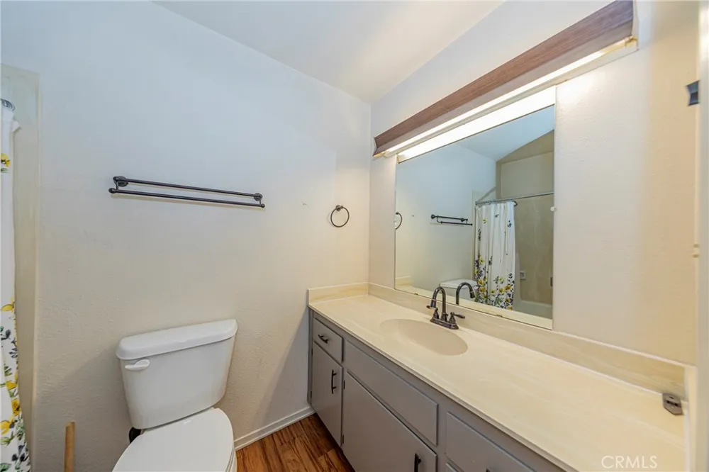 45453 Oakview Oakhurst, CA 93644