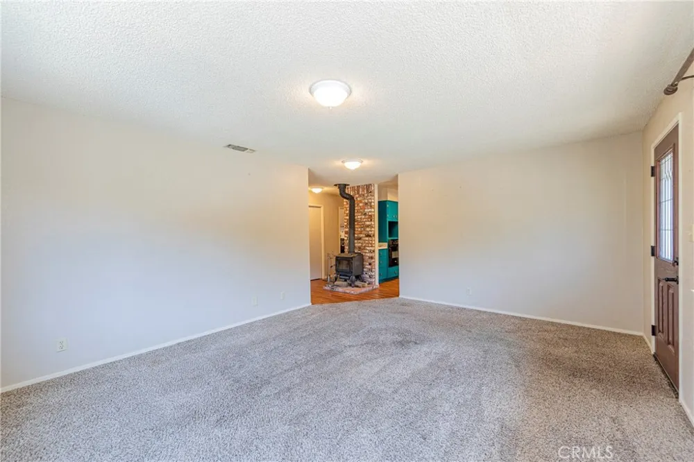 45453 Oakview Oakhurst, CA 93644