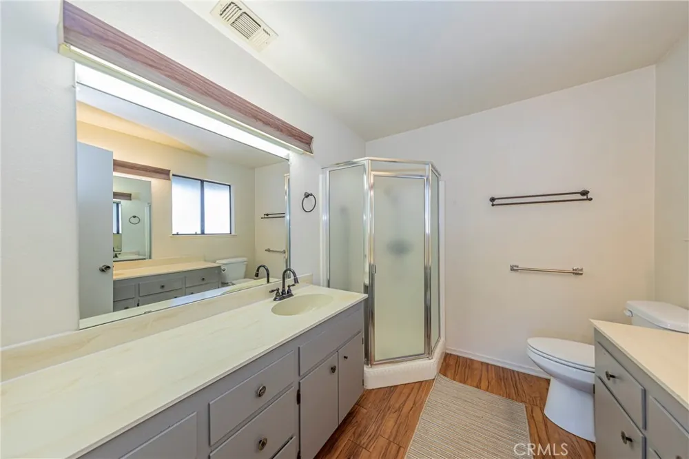 45453 Oakview Oakhurst, CA 93644